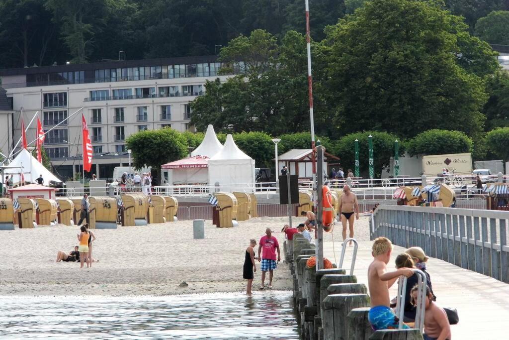 Traveloge Mit Schwimmbad Und Sauna Lübeck Eksteriør billede